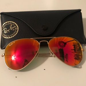 POLARIZED RED/ORANGE RAY-BAN AVIATORS
